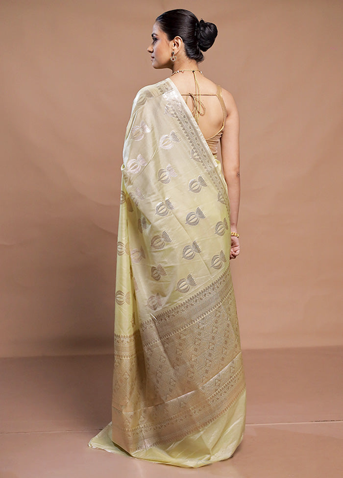 Cream Dupion Silk Saree With Blouse Piece