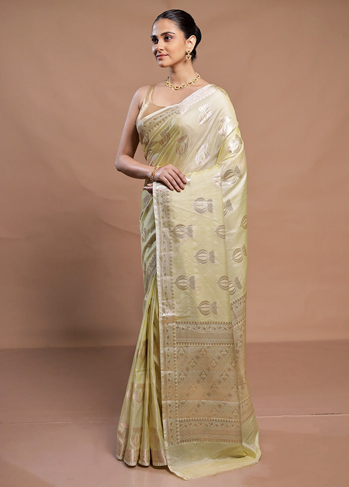 Cream Dupion Silk Saree With Blouse Piece