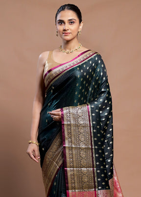 Green Dupion Silk Saree With Blouse Piece