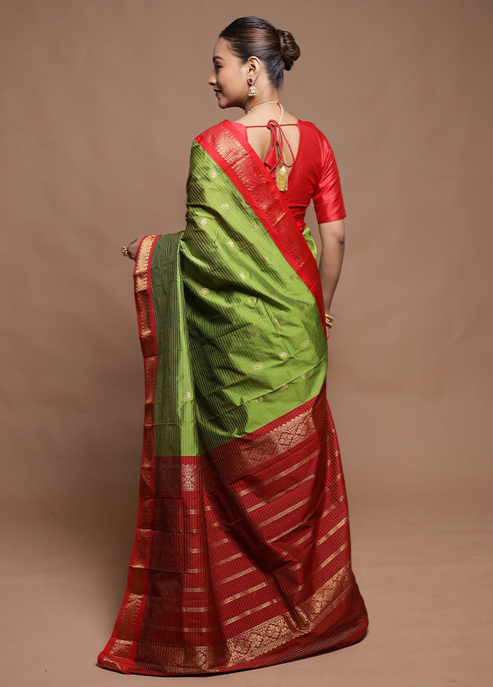 Green Kanjivaram Silk Saree With Blouse Piece