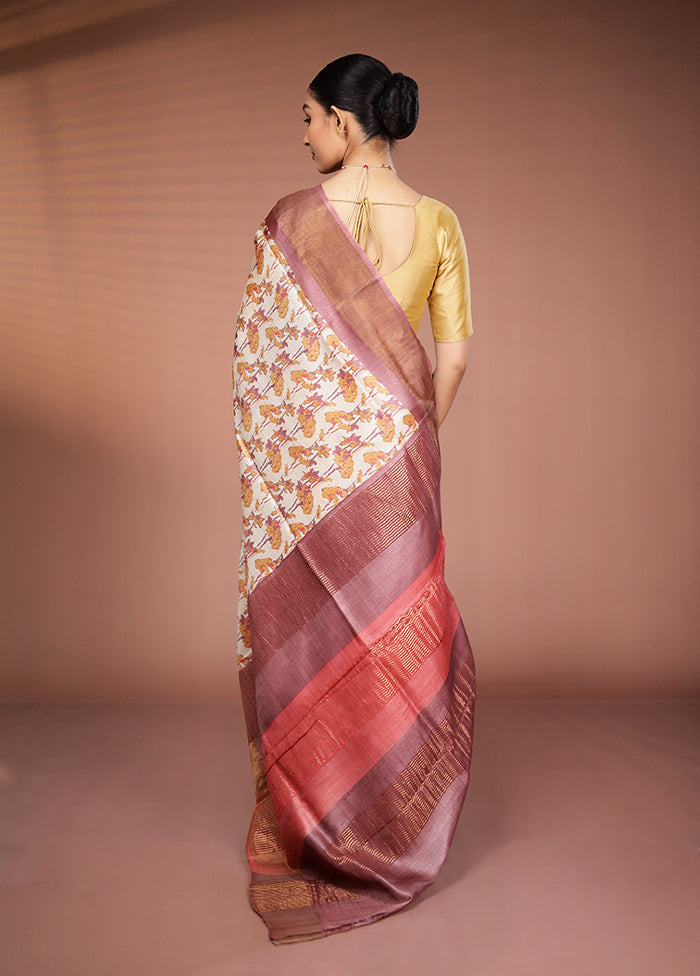 Cream Tussar Silk Saree With Blouse Piece