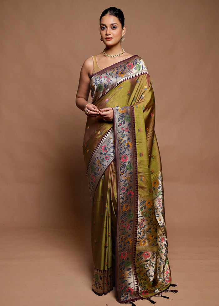 Green Dupion Silk Saree With Blouse Piece