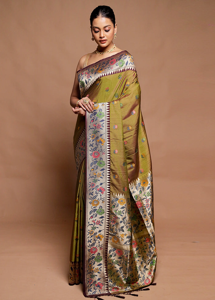 Green Dupion Silk Saree With Blouse Piece