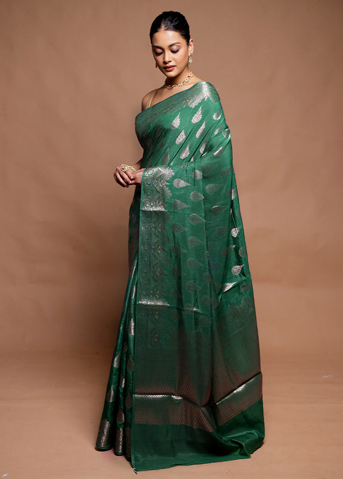 Green Dupion Silk Saree With Blouse Piece