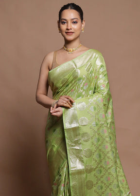 Green Kora Silk Saree With Blouse Piece