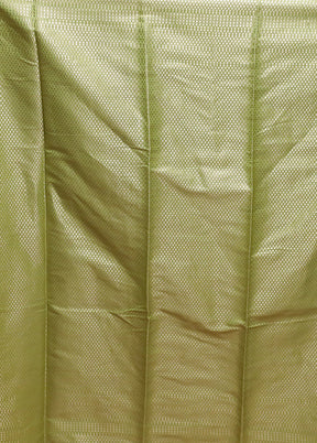 Green Kora Silk Saree With Blouse Piece