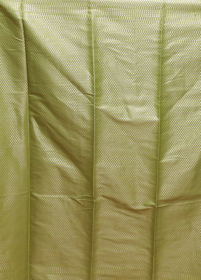 Green Kora Silk Saree With Blouse Piece