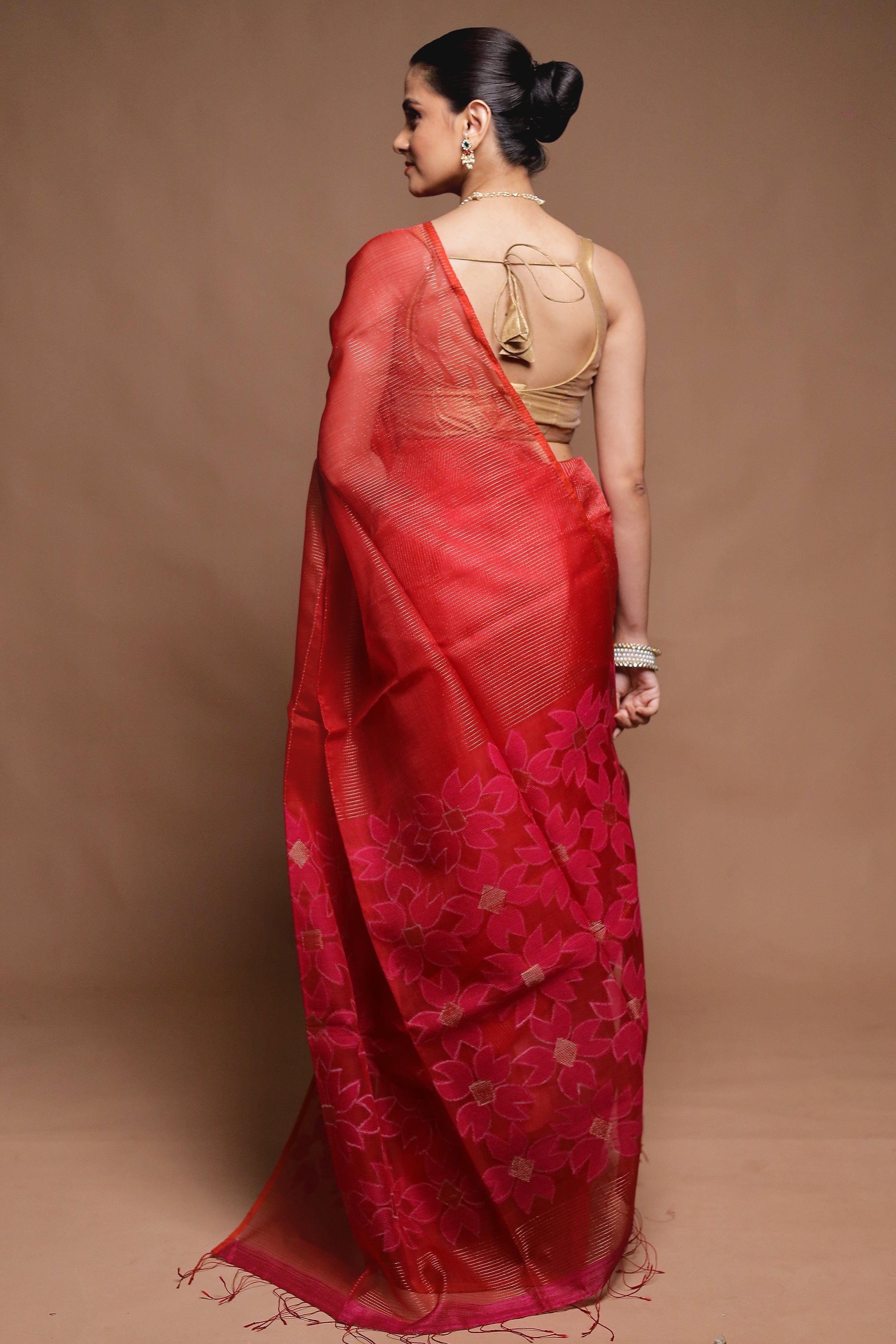 Red Handloom Matka Pure Silk Saree With Blouse Piece