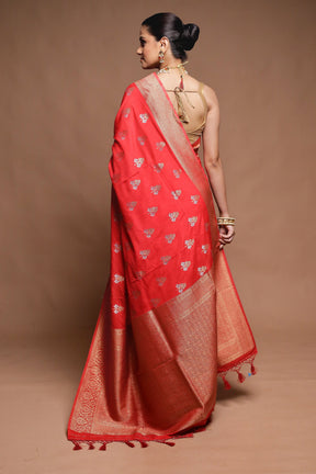 Red Dupion Silk Saree With Blouse Piece