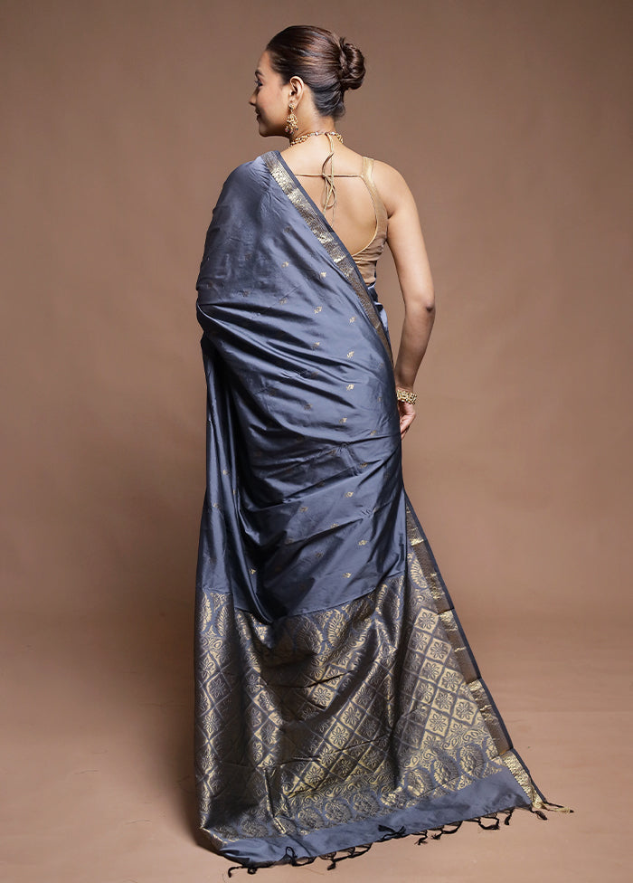 Grey Kanjivaram Silk Saree With Blouse Piece