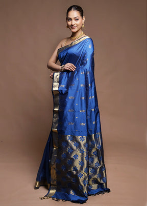 Blue Kanjivaram Silk Saree With Blouse Piece