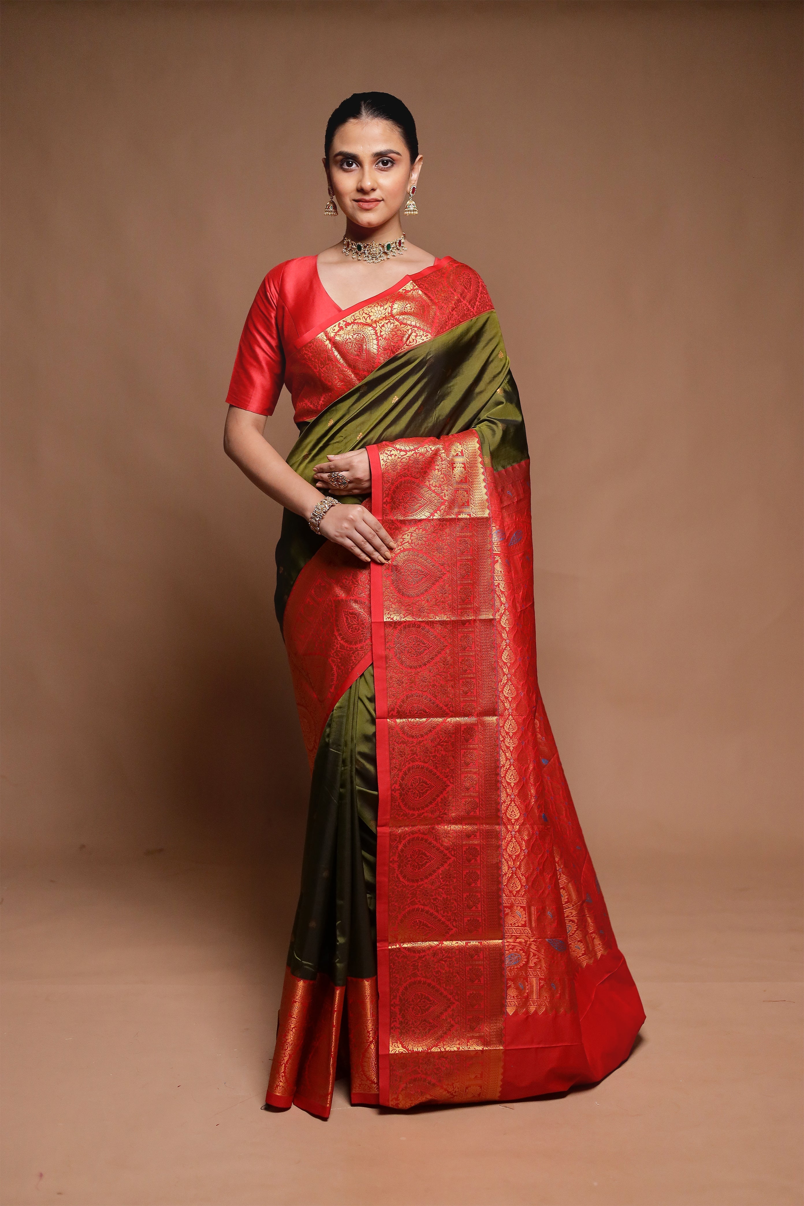 Green Kanjivaram Silk Saree With Blouse Piece