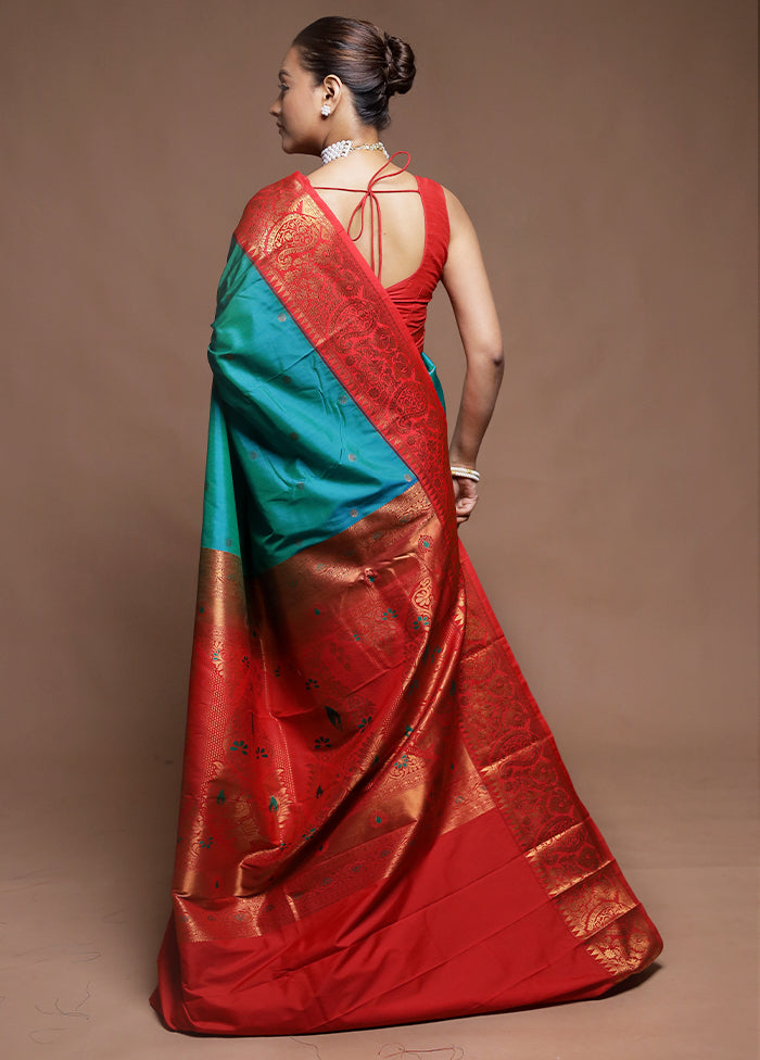 Green Kanjivaram Silk Saree With Blouse Piece