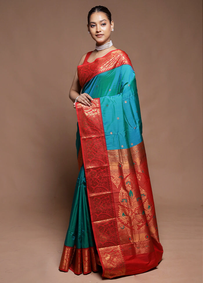 Green Kanjivaram Silk Saree With Blouse Piece