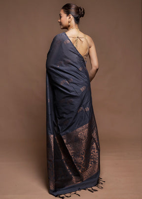 Grey Dupion Silk Saree With Blouse Piece
