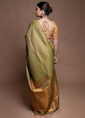 Green Dupion Silk Saree With Blouse Piece