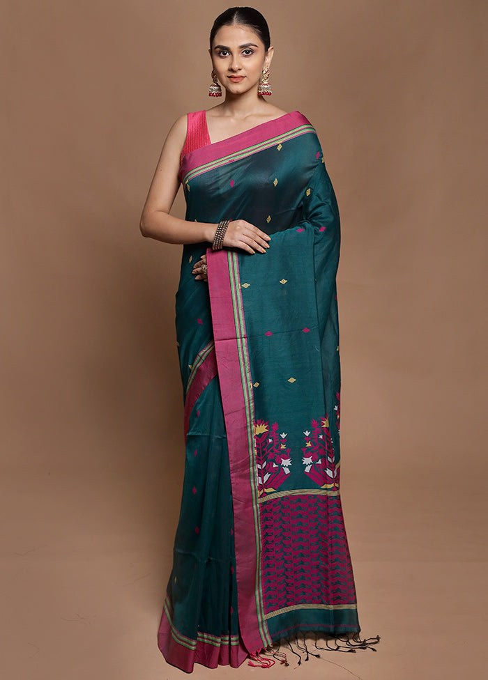 Green Cotton Saree With Blouse Piece