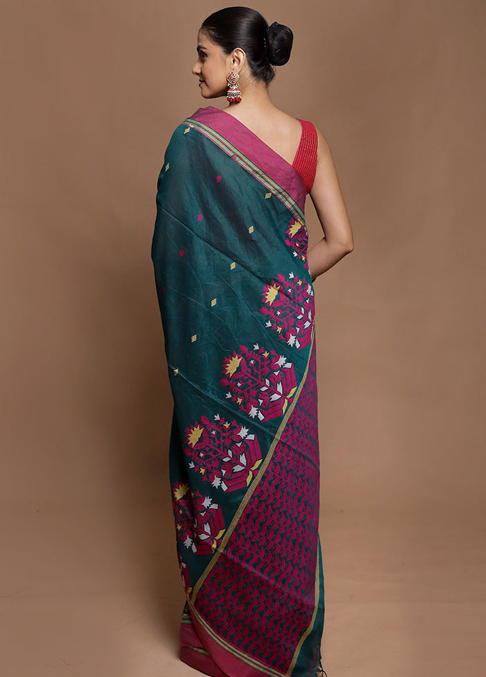 Green Cotton Saree With Blouse Piece