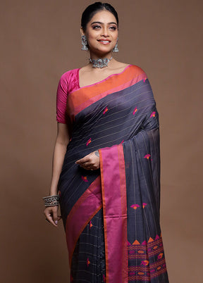 Black Cotton Saree With Blouse Piece