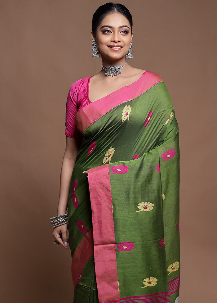 Green Cotton Saree With Blouse Piece