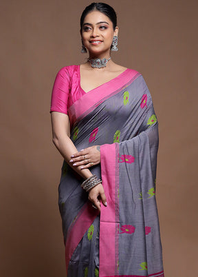 Grey Cotton Saree With Blouse Piece