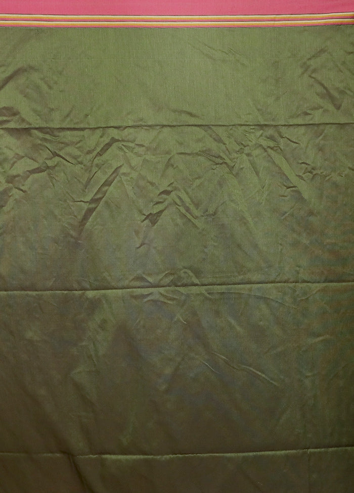 Green Pure Cotton Saree With Blouse Piece