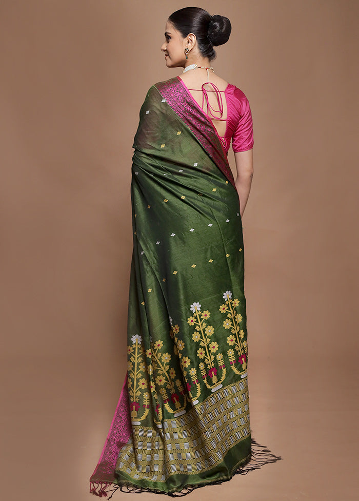 Green Pure Cotton Saree With Blouse Piece