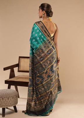 Green Handloom Ikkat Pure Silk Saree Without Blouse Piece