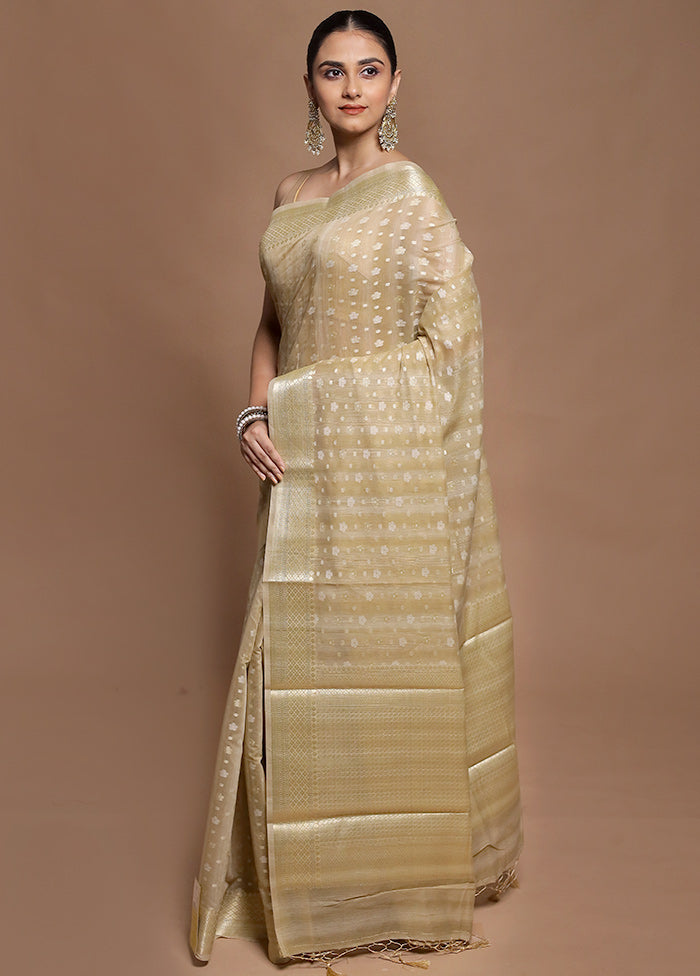 Cream Cotton Saree With Blouse Piece