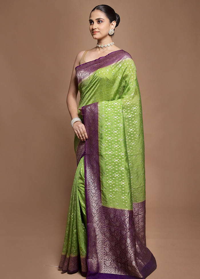 Green Dupion Silk Saree With Blouse Piece