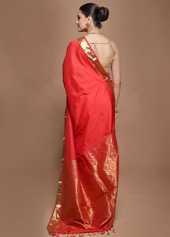 Red Kanjivaram Silk Saree With Blouse Piece