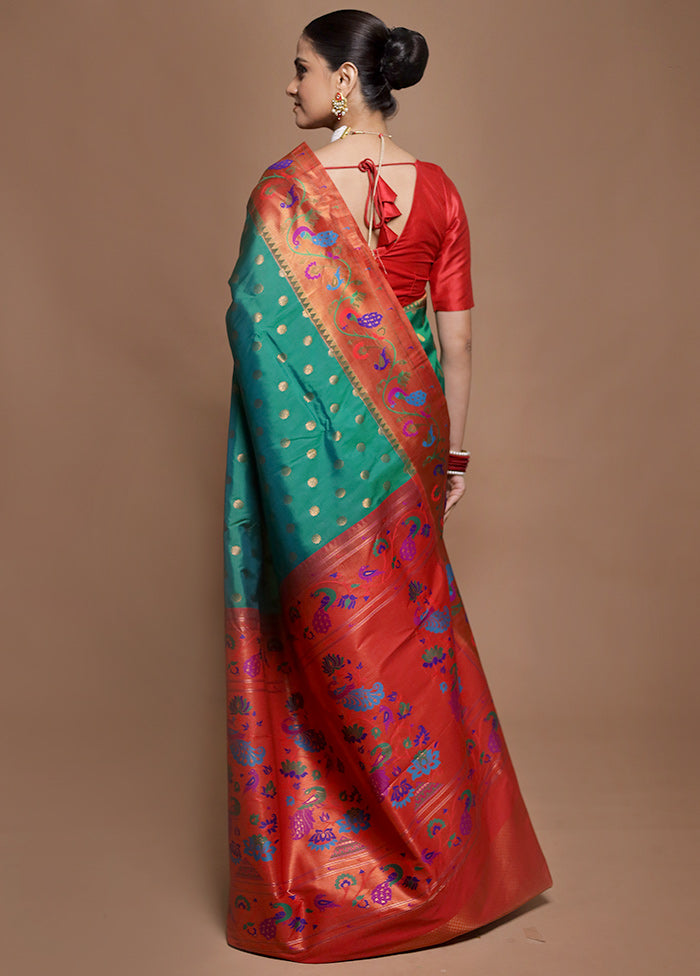 Green Kanjivaram Silk Saree With Blouse Piece