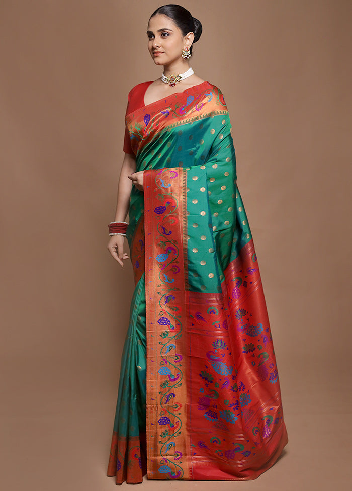 Green Kanjivaram Silk Saree With Blouse Piece