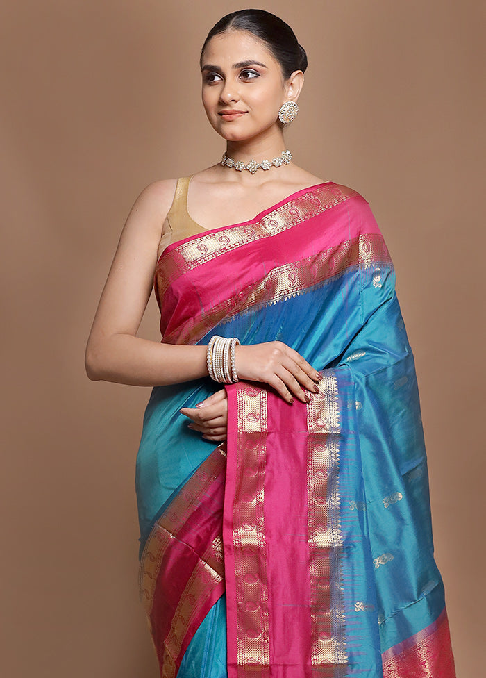 Blue Handloom Kanjivaram Pure Silk Saree With Blouse Piece