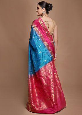 Blue Handloom Kanjivaram Pure Silk Saree With Blouse Piece