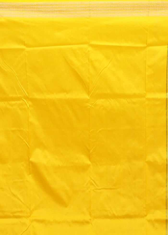 Green Handloom Bomkai Pure Silk Saree With Blouse Piece