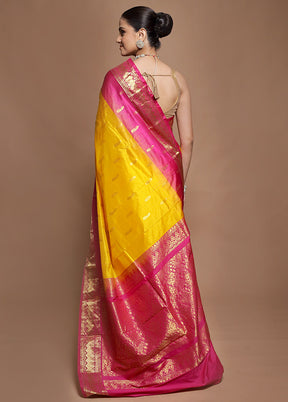 Yellow Handloom Kanjivaram Pure Silk Saree With Blouse Piece