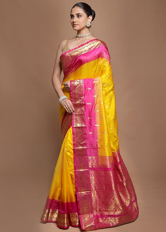 Yellow Handloom Kanjivaram Pure Silk Saree With Blouse Piece
