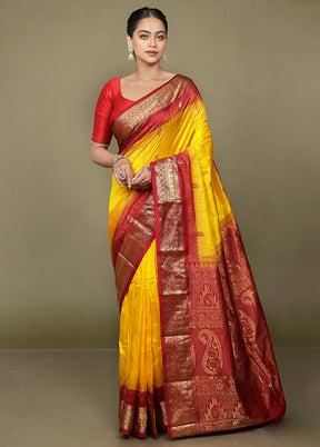 Yellow Handloom Kanjivaram Pure Silk Saree With Blouse Piece