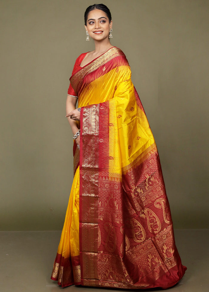 Yellow Handloom Kanjivaram Pure Silk Saree With Blouse Piece