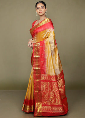 Cream Handloom Kanjivaram Pure Silk Saree With Blouse Piece