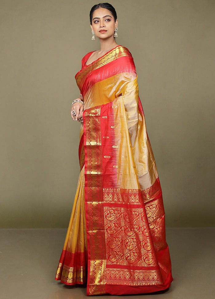 Cream Handloom Kanjivaram Pure Silk Saree With Blouse Piece