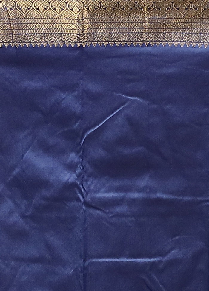Grey Handloom Kanjivaram Pure Silk Saree With Blouse Piece