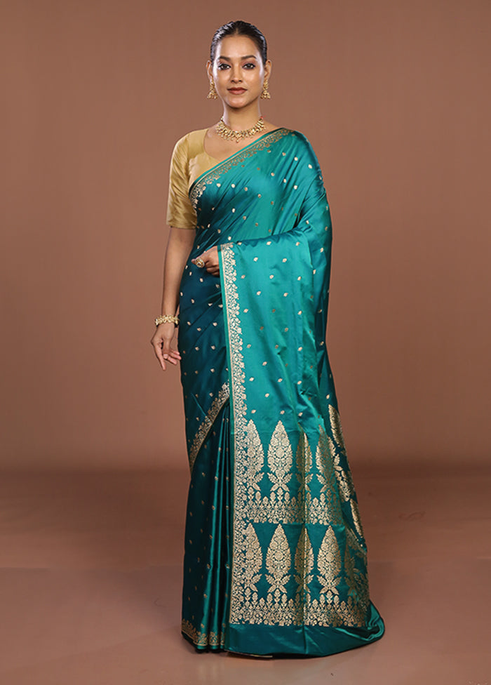 Green Banarasi Silk Saree With Blouse Piece