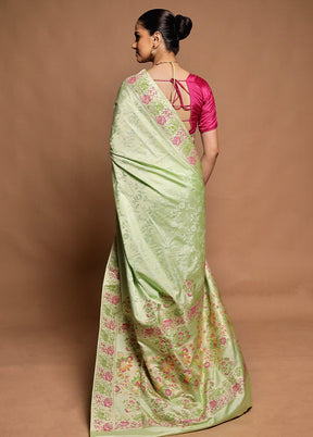 Green Tanchoi Silk Saree With Blouse Piece