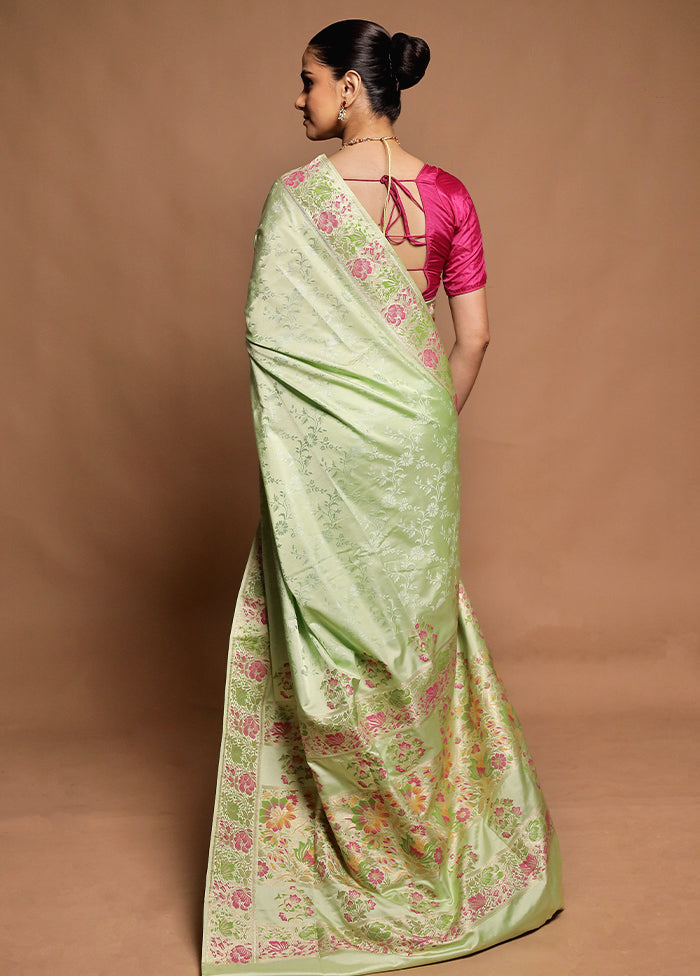 Green Tanchoi Silk Saree With Blouse Piece
