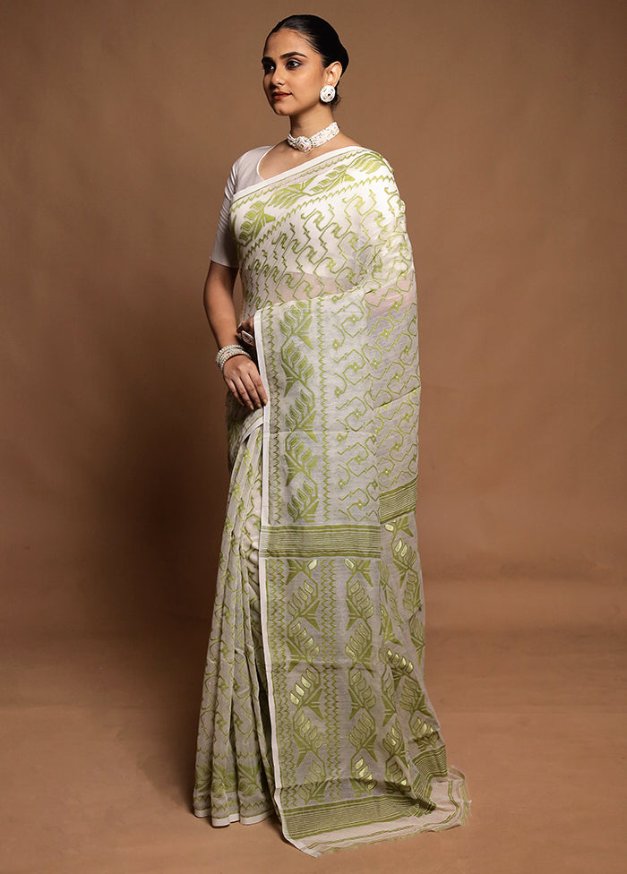 White Tant Jamdani Saree Without Blouse Piece