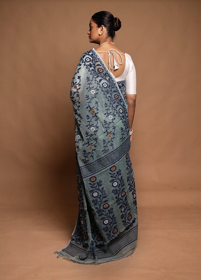 Green Tant Jamdani Saree Without Blouse Piece