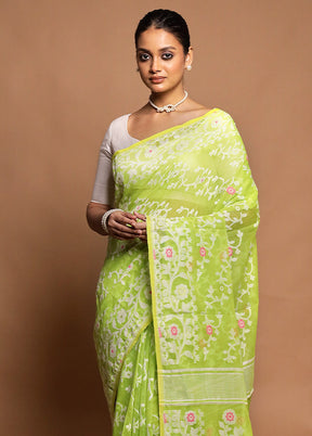 Green Tant Jamdani Saree Without Blouse Piece