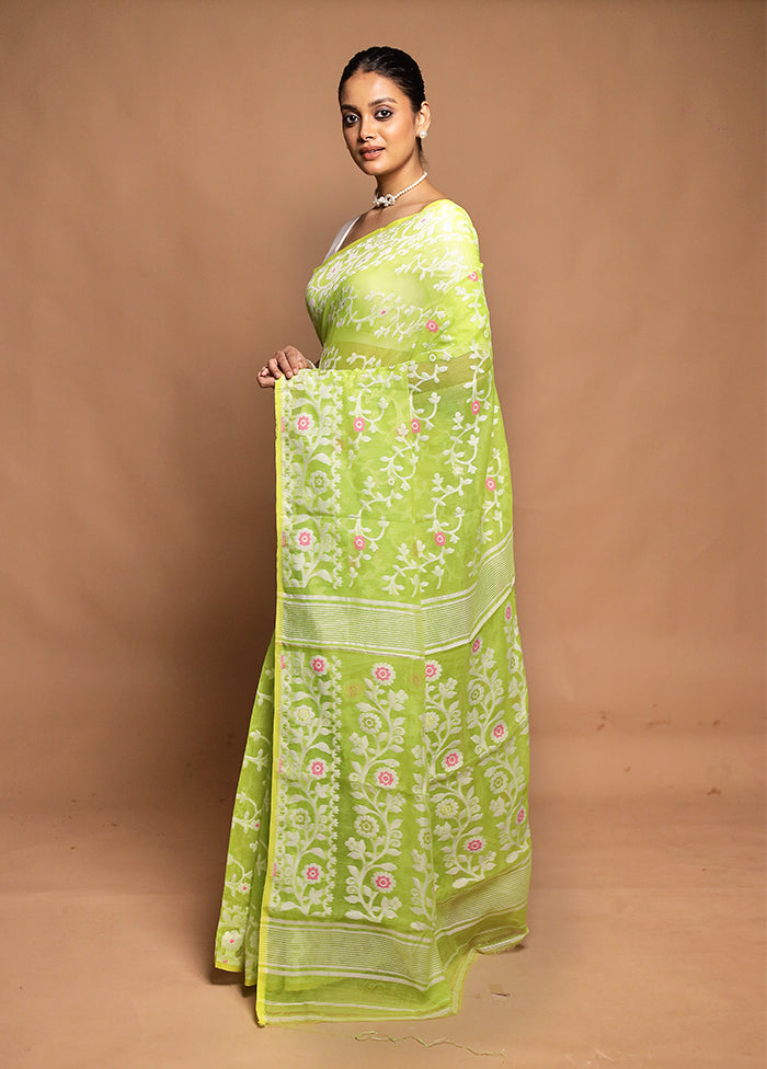 Green Tant Jamdani Saree Without Blouse Piece